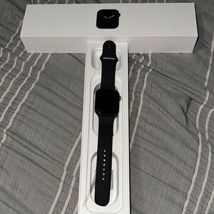 Apple Watch Series 5